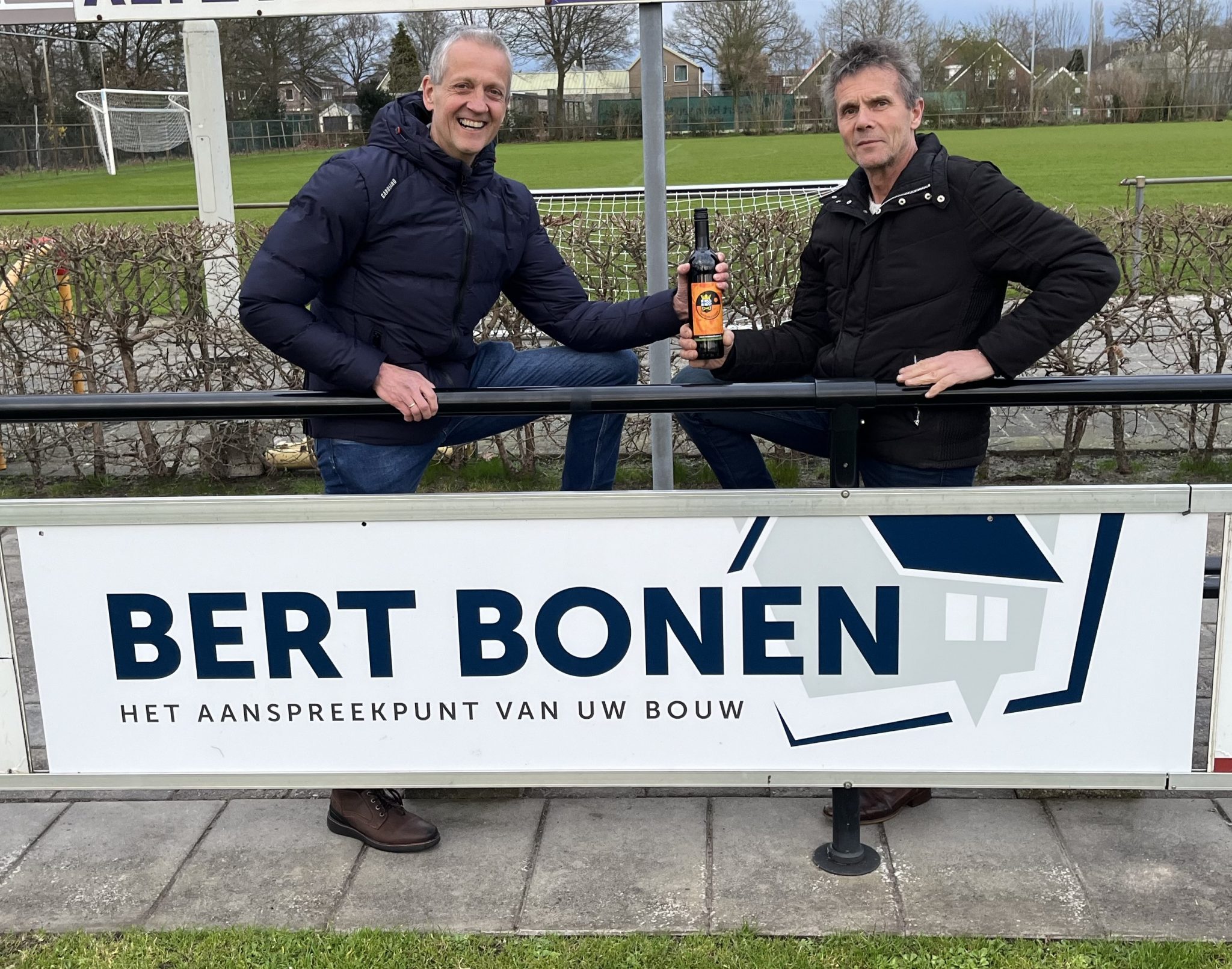 Bert Bonen Bouw bronzen sponsor S.V. Nieuwleusen