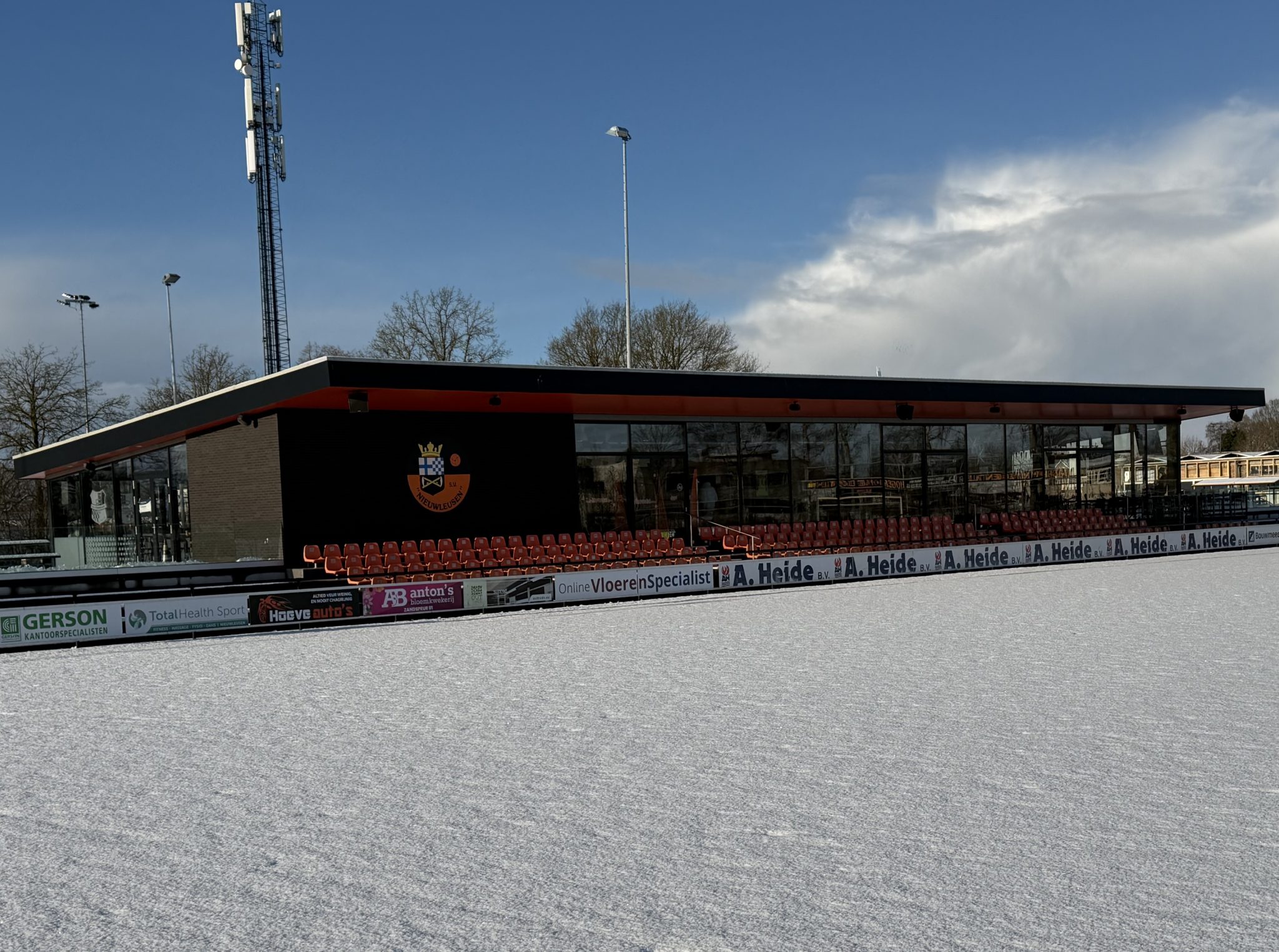 Openingstijden clubhuis donderdag en zaterdag