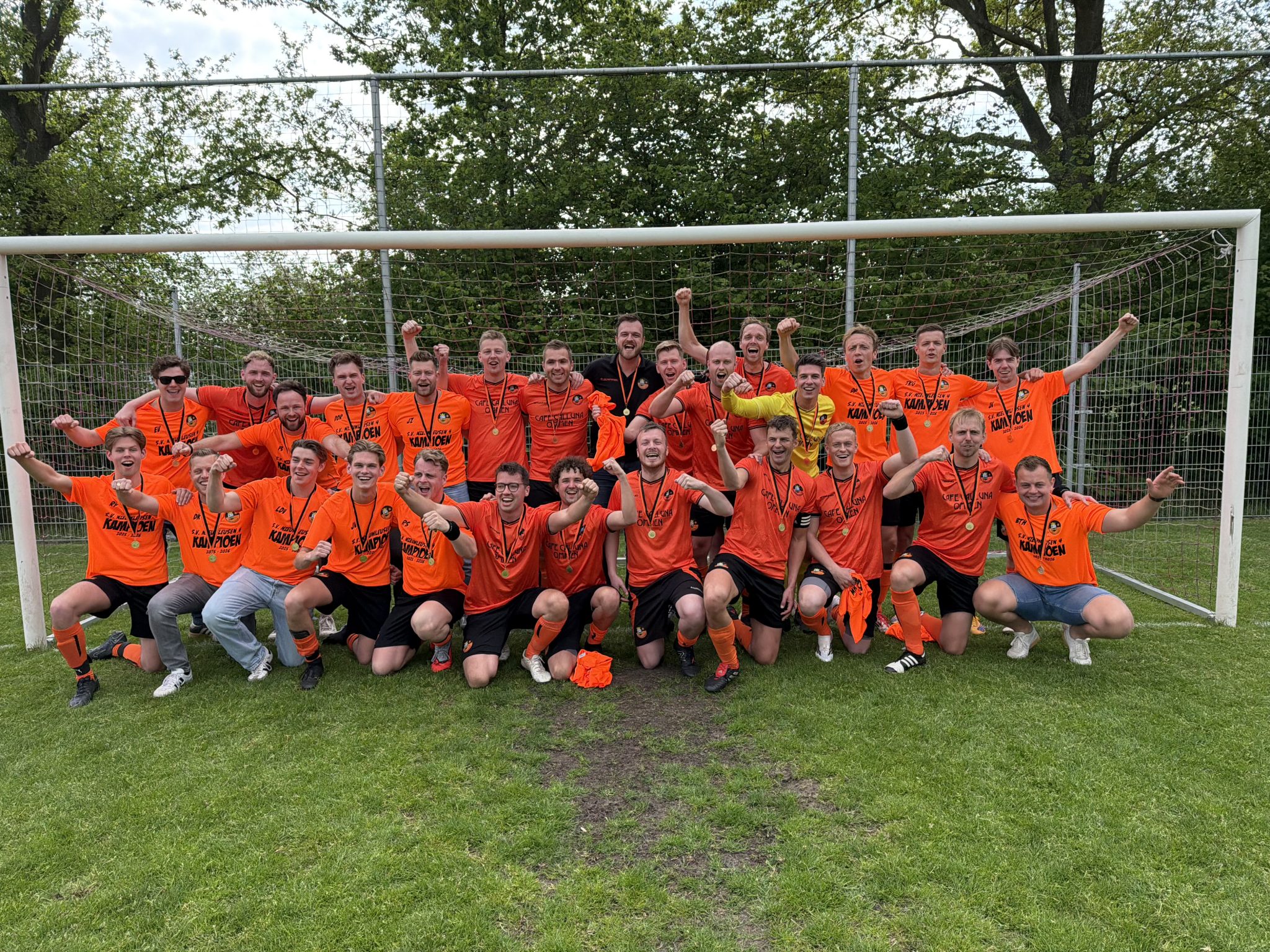 S.V. Nieuwleusen 4 kampioen