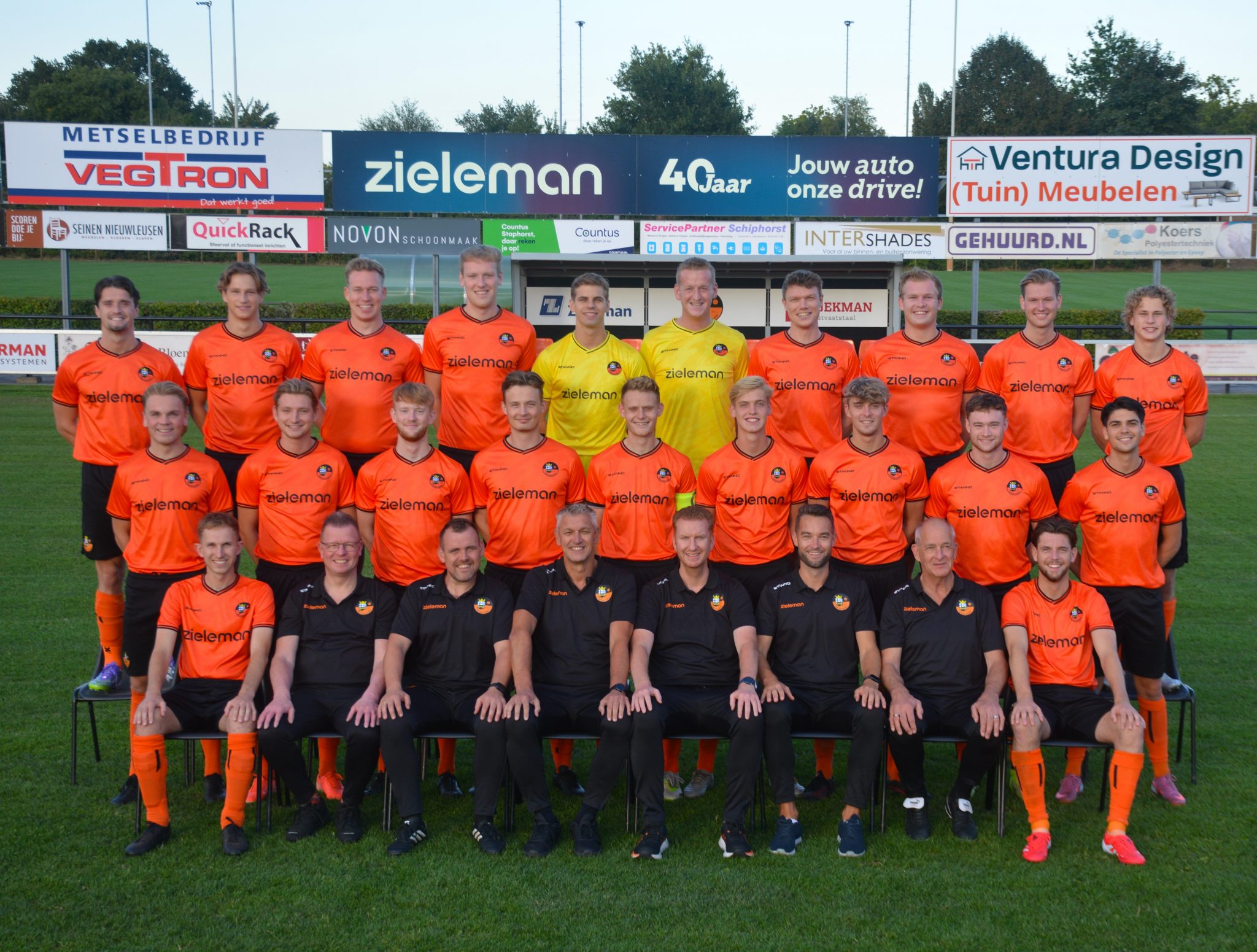S.V. Nieuwleusen thuis tegen SV Bon Boys