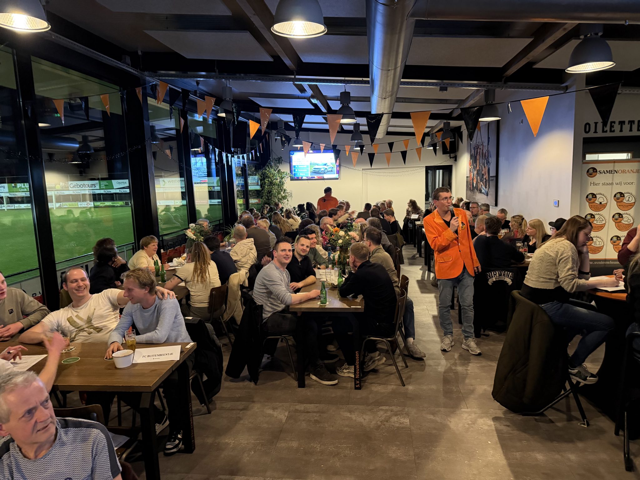 Pubquiz zeer gezellig en geslaagd