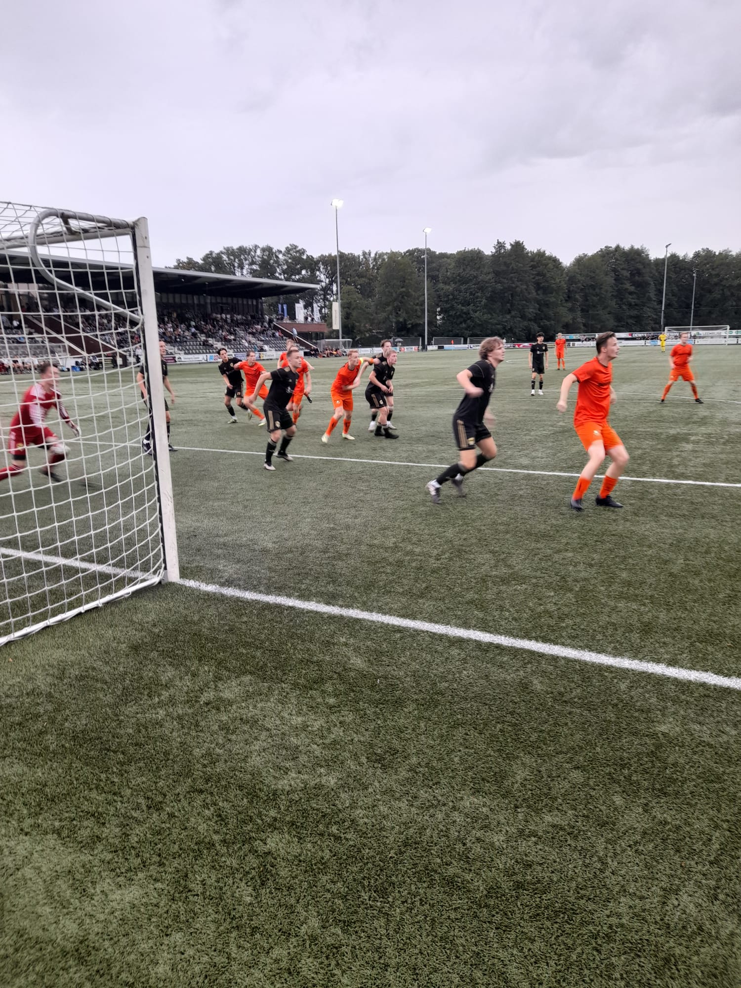 Prima debuut S.V. Nieuwleusen in de 1e Klasse